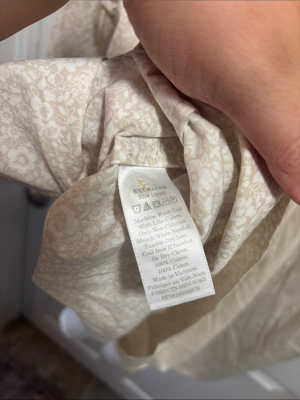 Everlane The Shirred Sandstone Floral Puff Sleeve Mini Yoke Dress - Picture 6 of 6